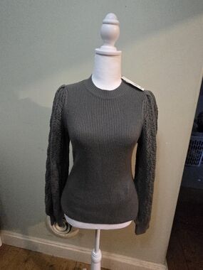 Splendid Collection Olive Green-Grey  Ribbed Knit Sweater